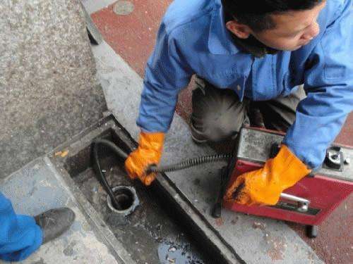 平川疏通下水道